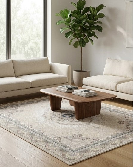 Villa Traditional Persian Area Rug Beige