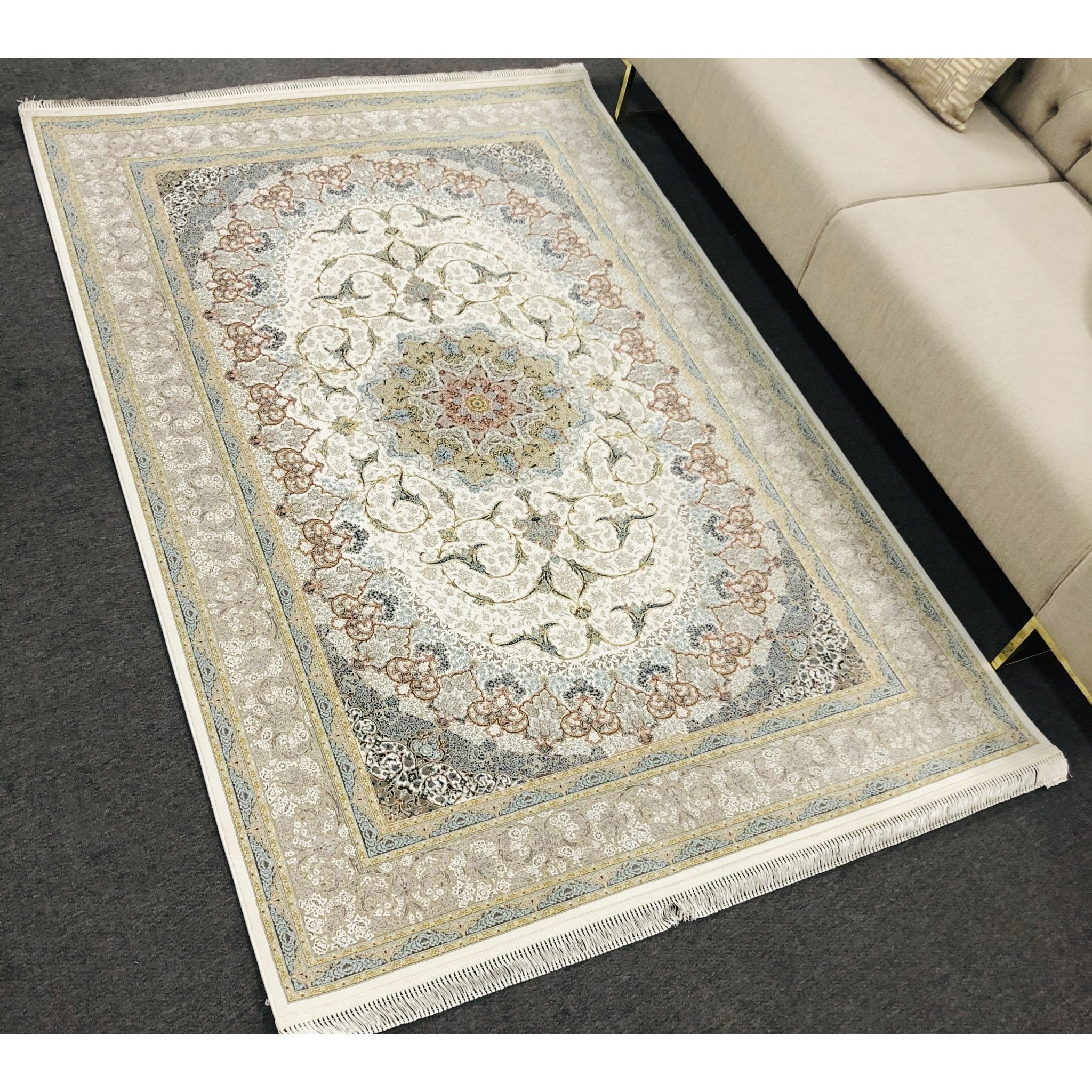 Zartosht 5252 Cream Persian Traditional Rug - Quality Rugs and Furniture