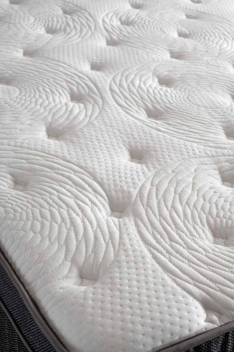 Ultimate Comfort Soho King Mattress