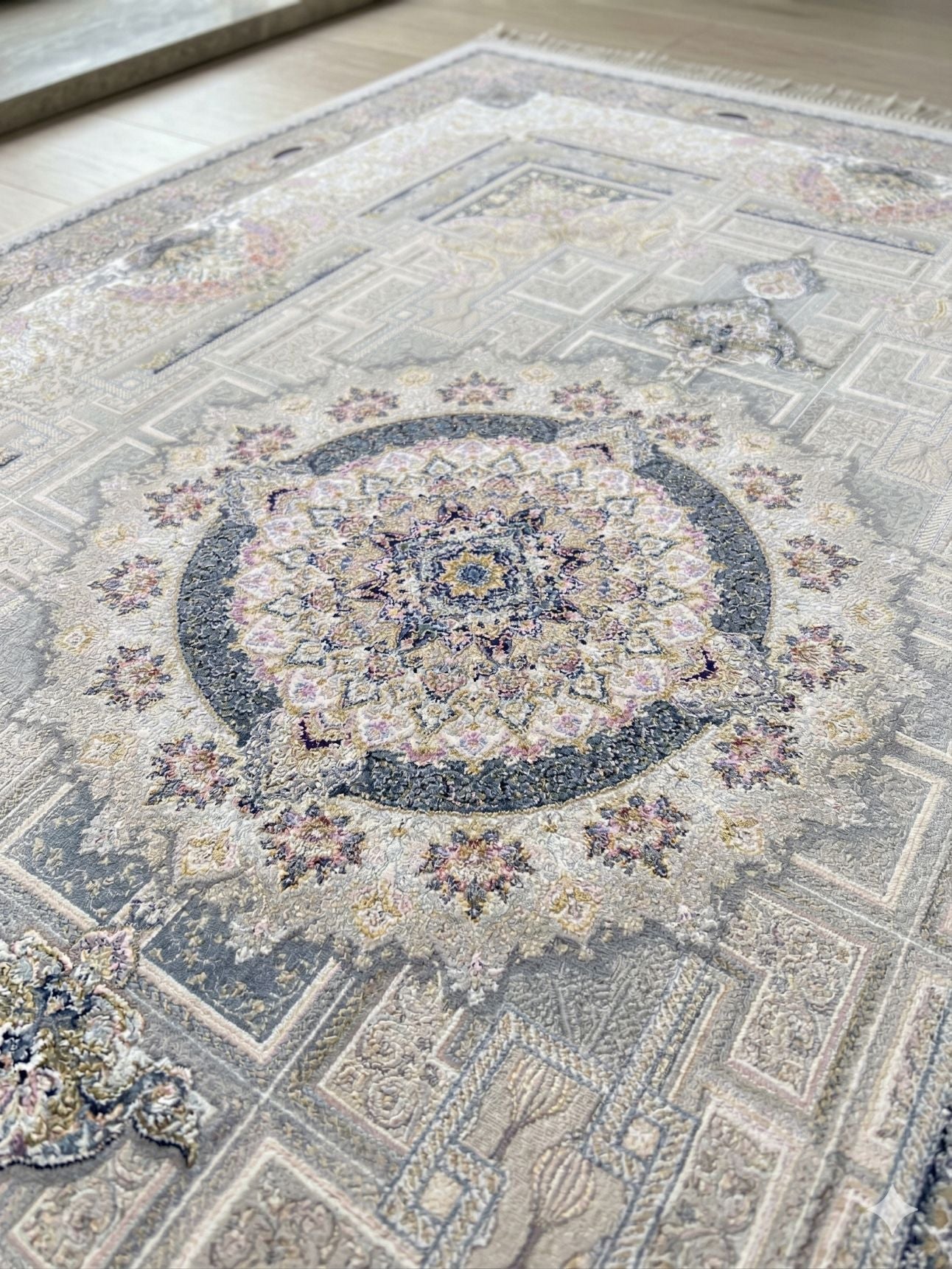 Ivan Traditional Persian Area Rug BeigeRugsQuality Rugs and Furniture