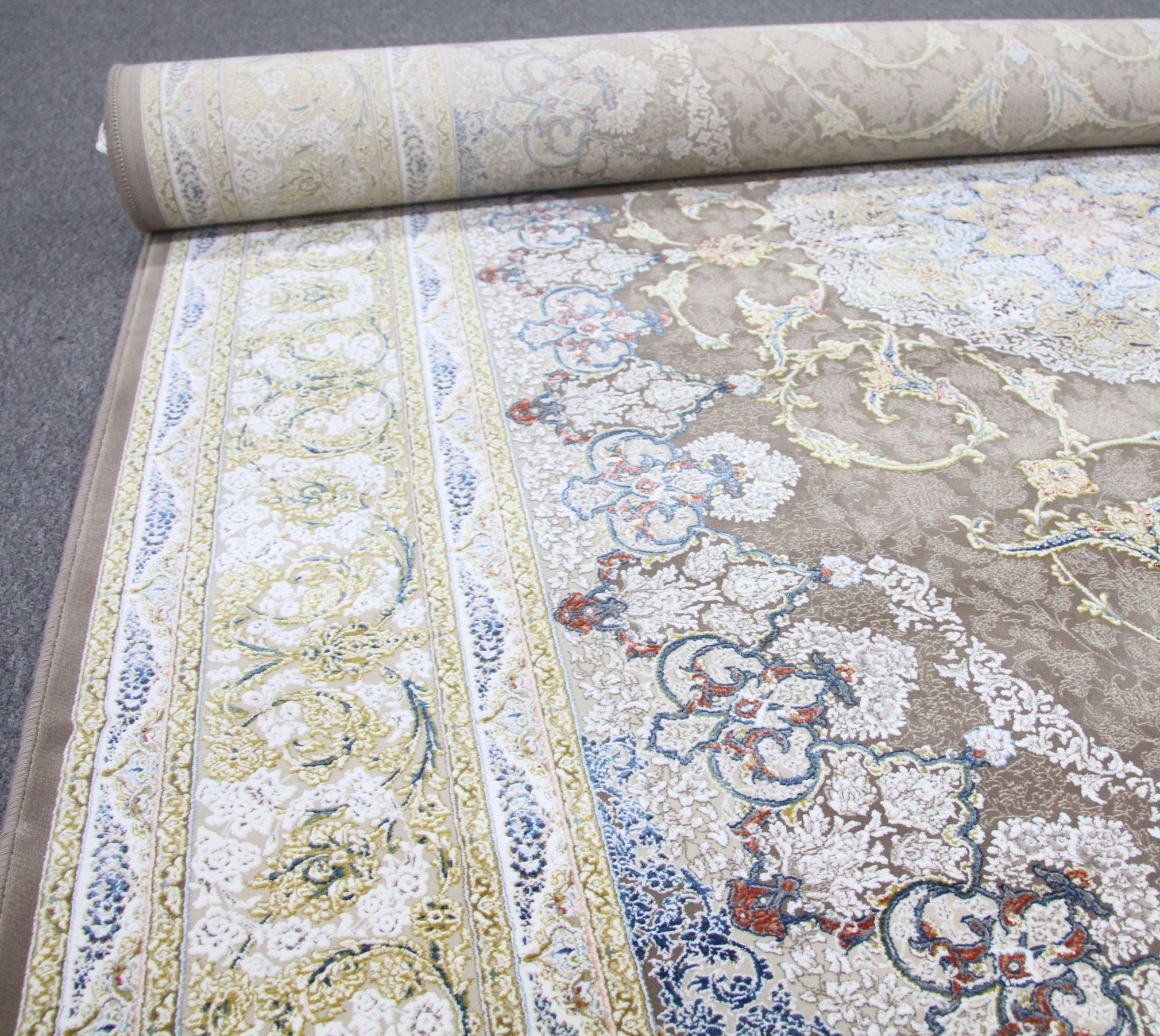 Zartosht 5252 NE Gold Persian Traditional Rug - Quality Rugs and Furniture