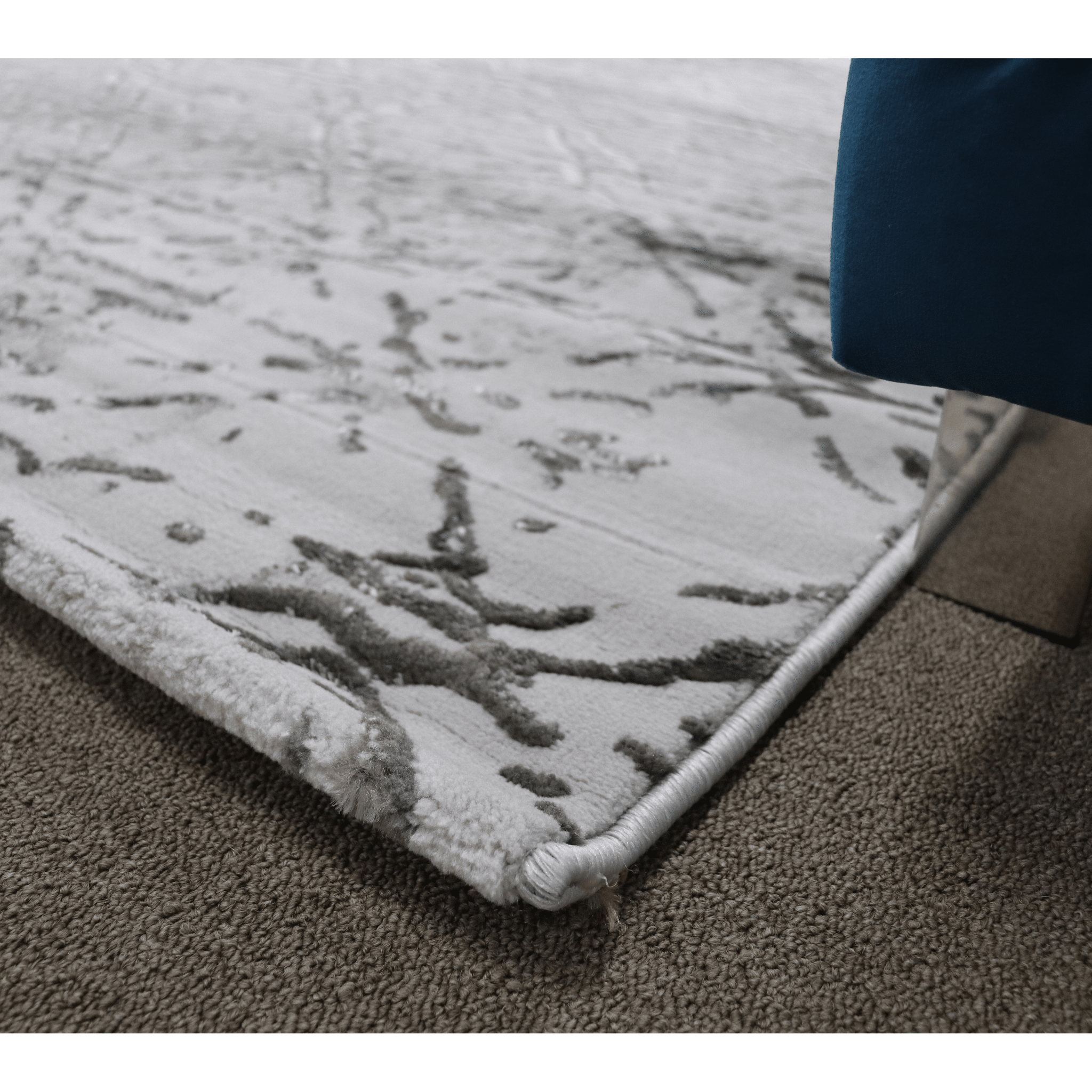 Almira He371 L.Grey Grey Modern Rug - Quality Rugs and Furniture