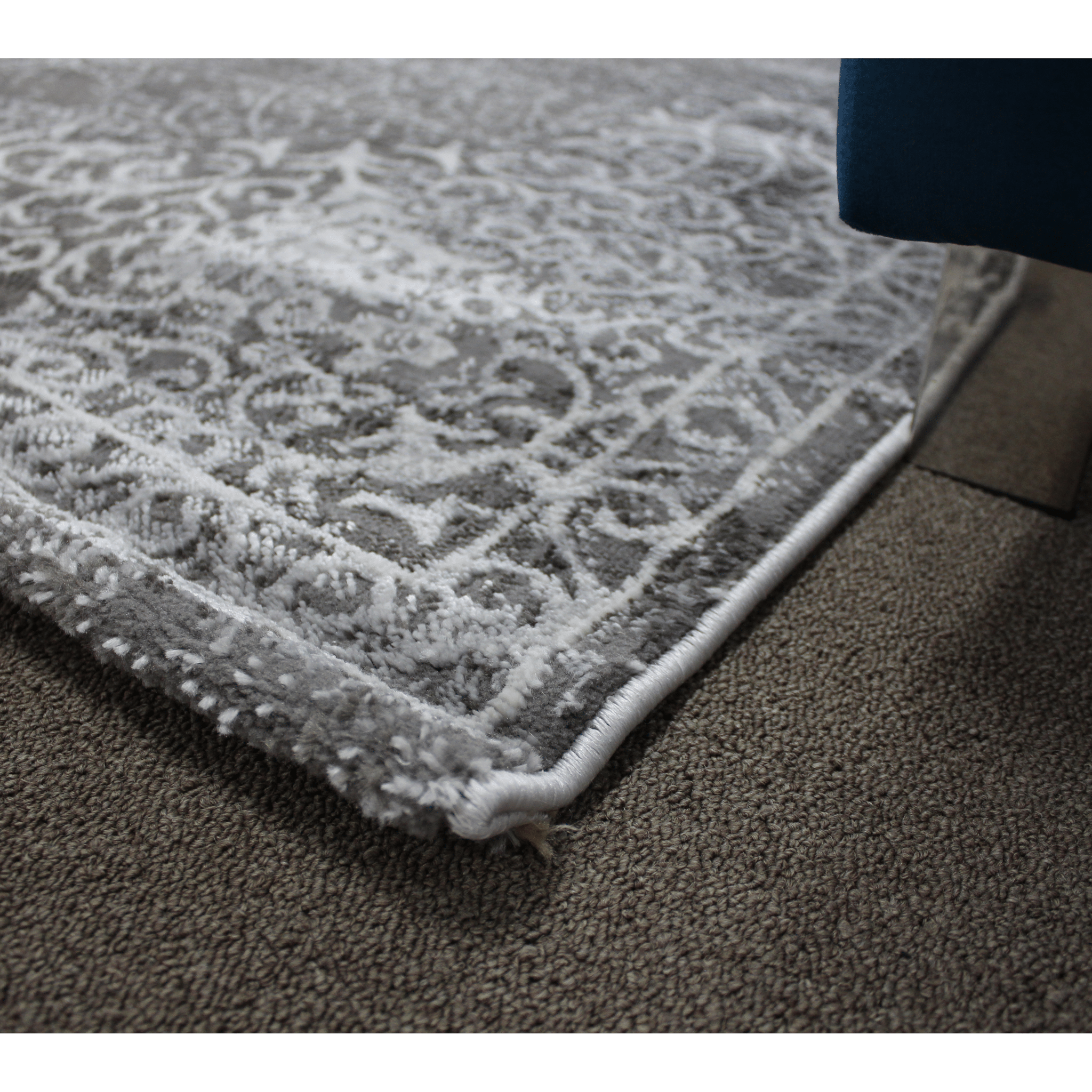 Almira He373 L.Grey Grey Modern Rug - Quality Rugs and Furniture