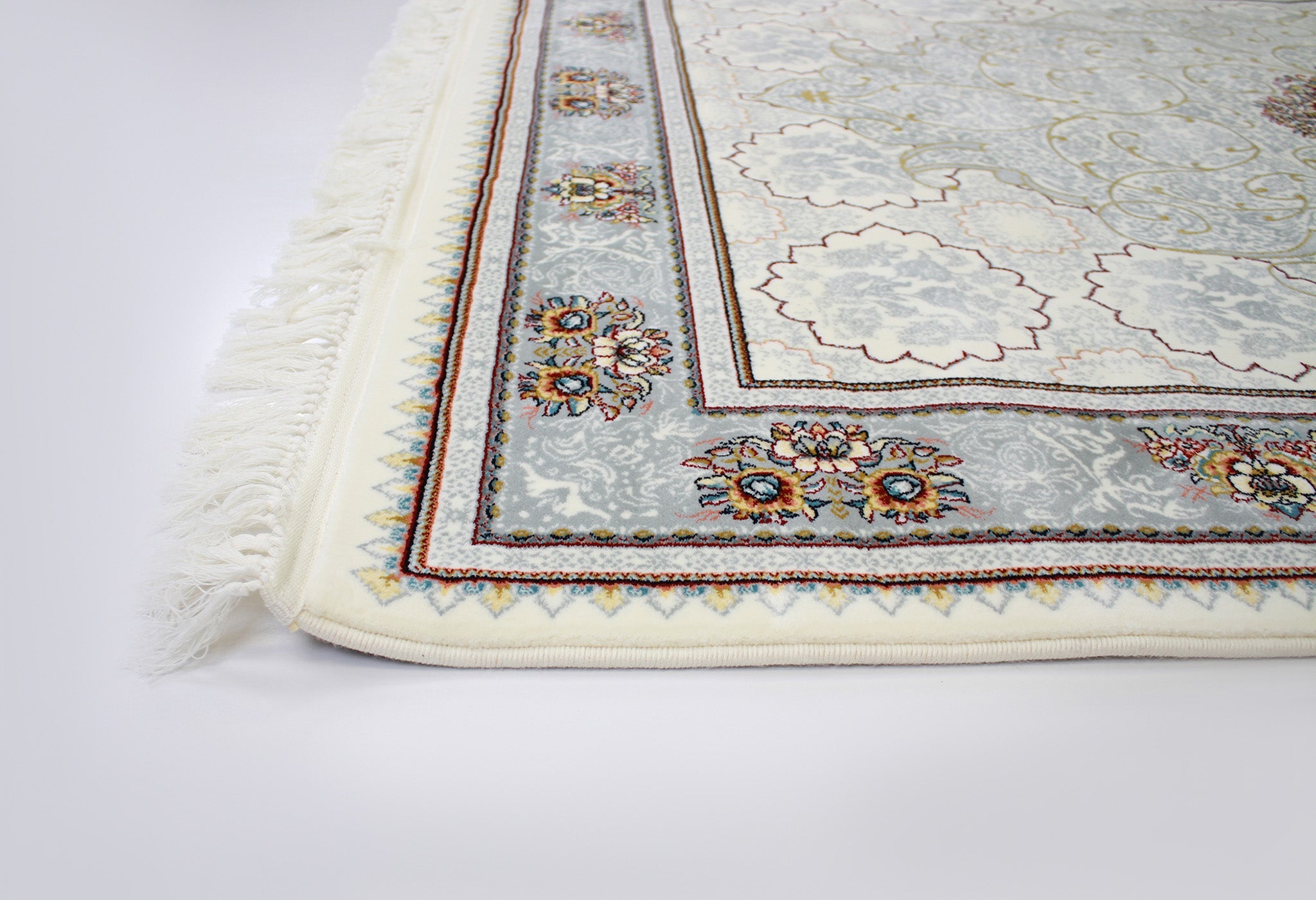 Mash 722364 Cream Persian Traditional Rug - Quality Rugs and Furniture