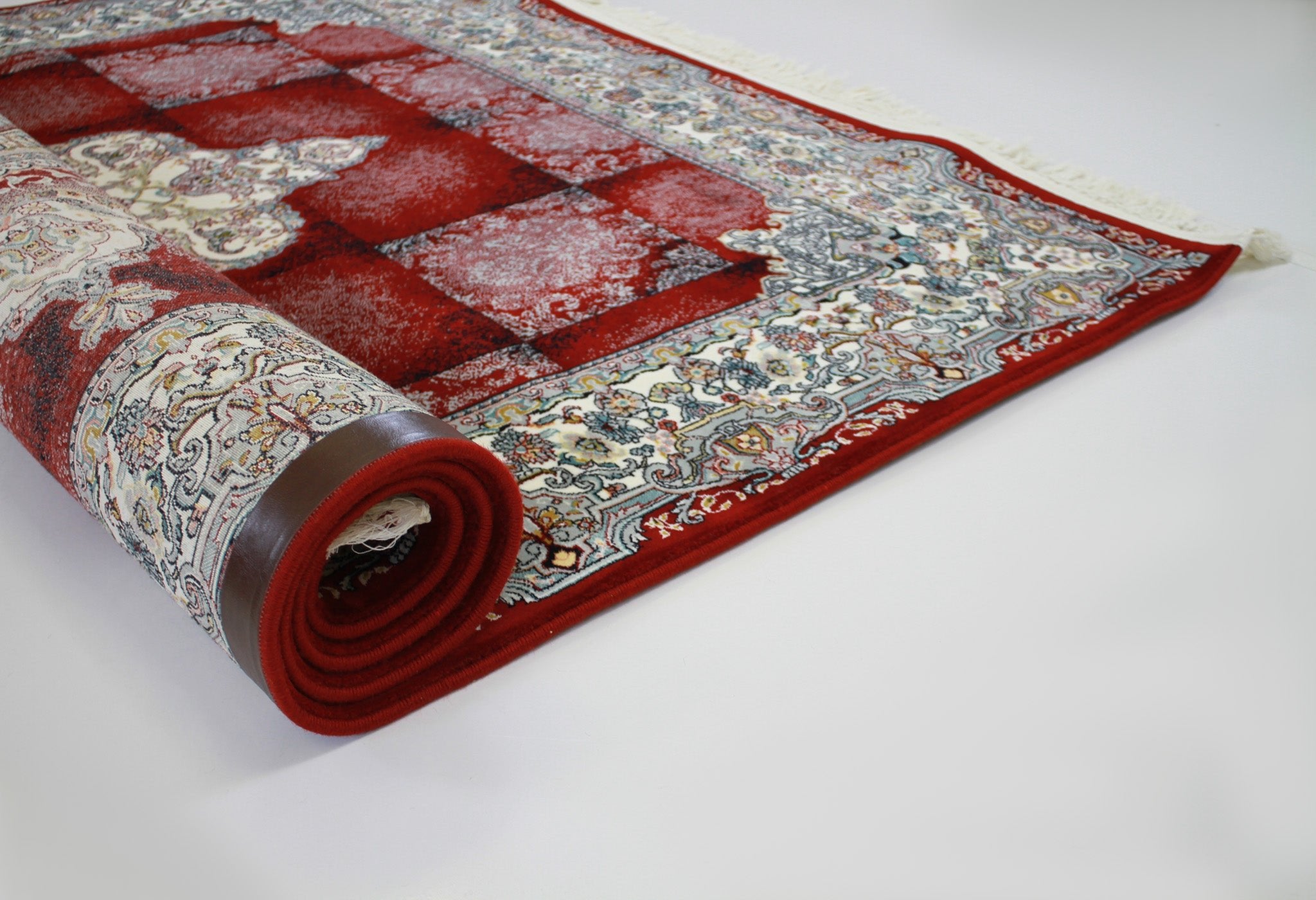 Mash 722582 Red Persian Traditional Rug - Quality Rugs and Furniture