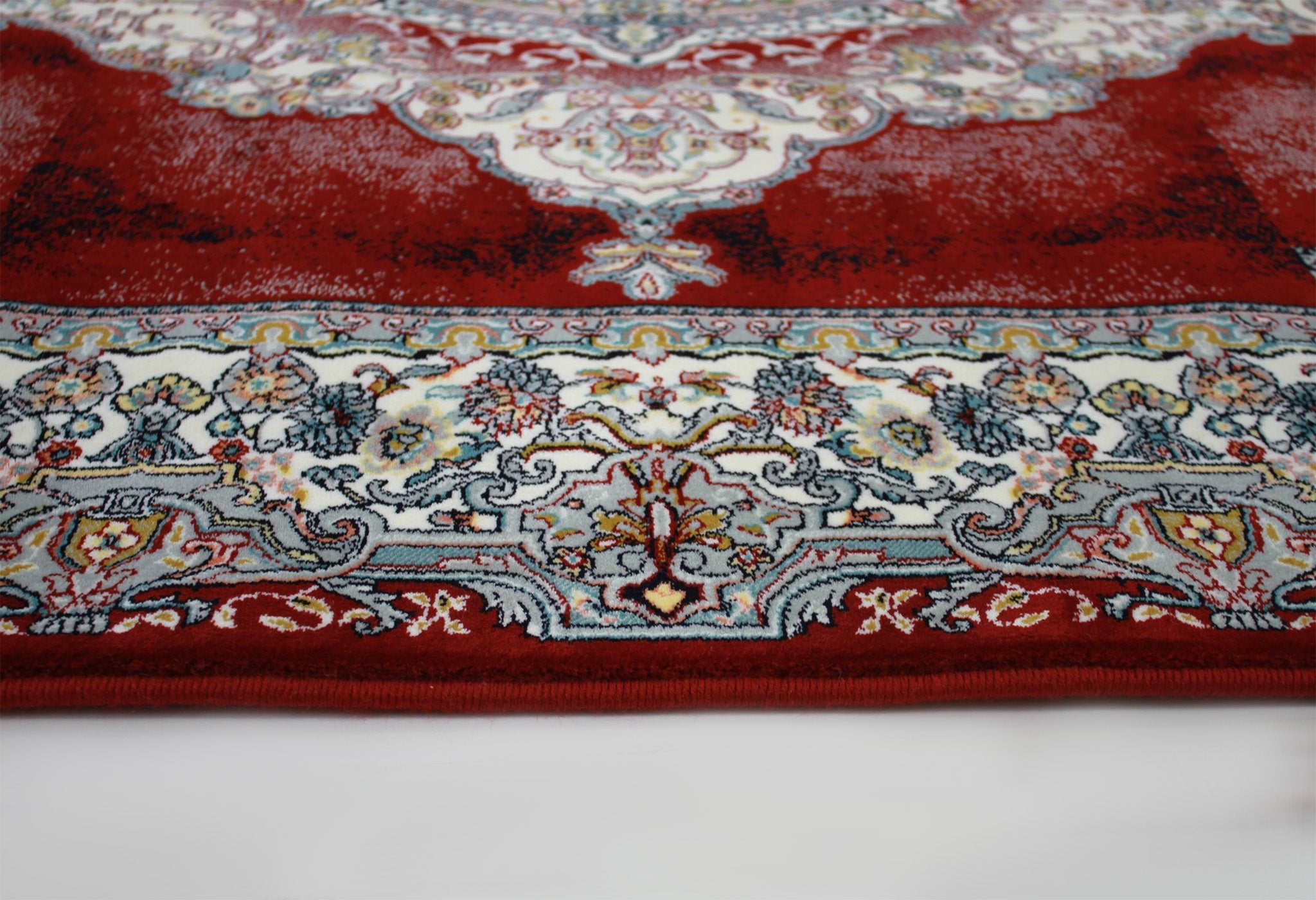Mash 722582 Red Persian Traditional Rug - Quality Rugs and Furniture