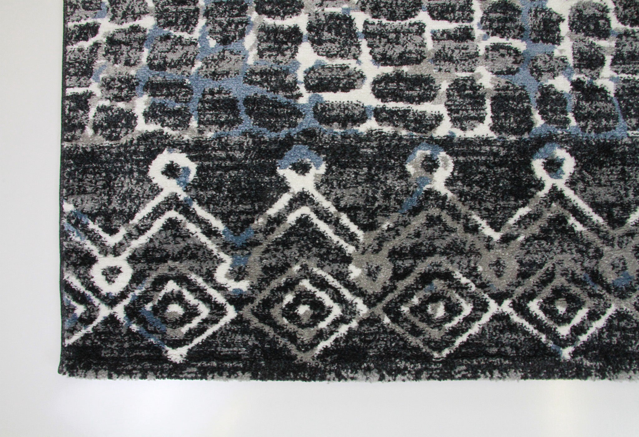 Roma R7646A - Black/D.Blue Modern Rug - Quality Rugs and Furniture