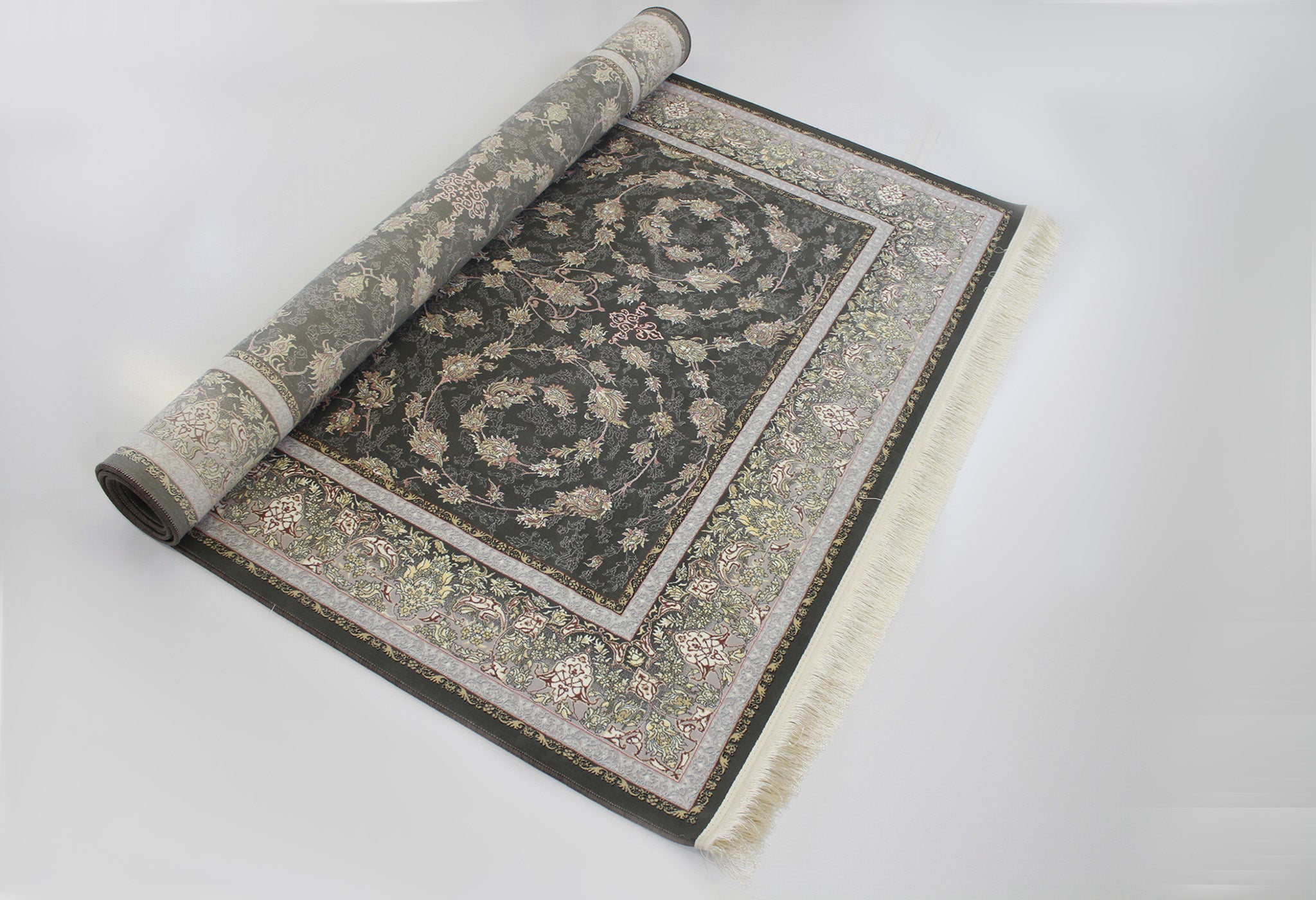 Romina 3182 Smoke Traditional Rug - Quality Rugs and Furniture