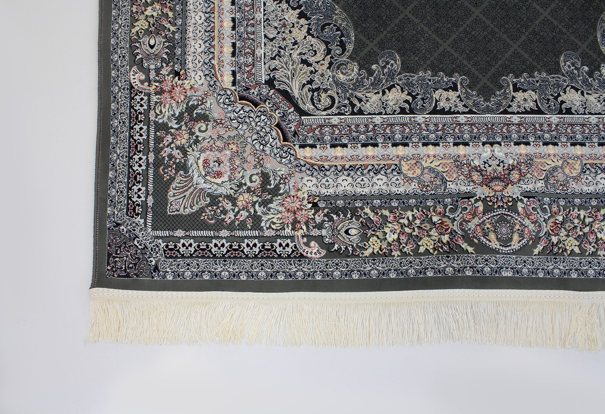 Timche 3184 Smoke Traditional Rug - Quality Rugs and Furniture