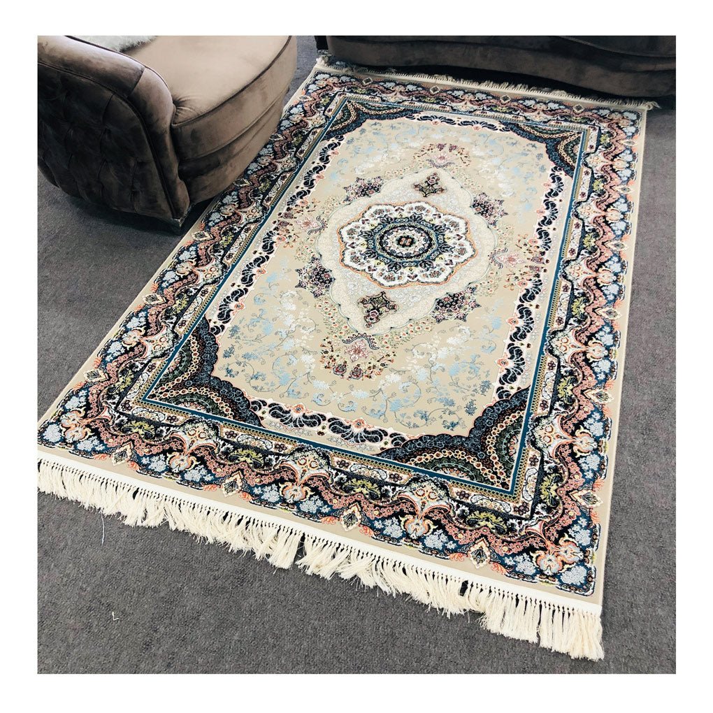 Zartosht 4730 Grey Persian Traditional Rug - Quality Rugs and Furniture