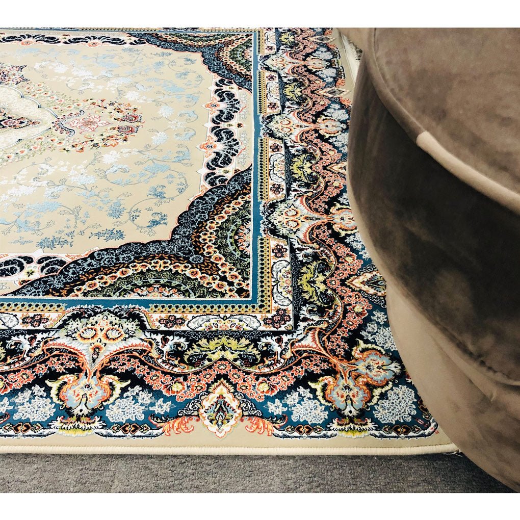 Zartosht 4730 Grey Persian Traditional Rug - Quality Rugs and Furniture