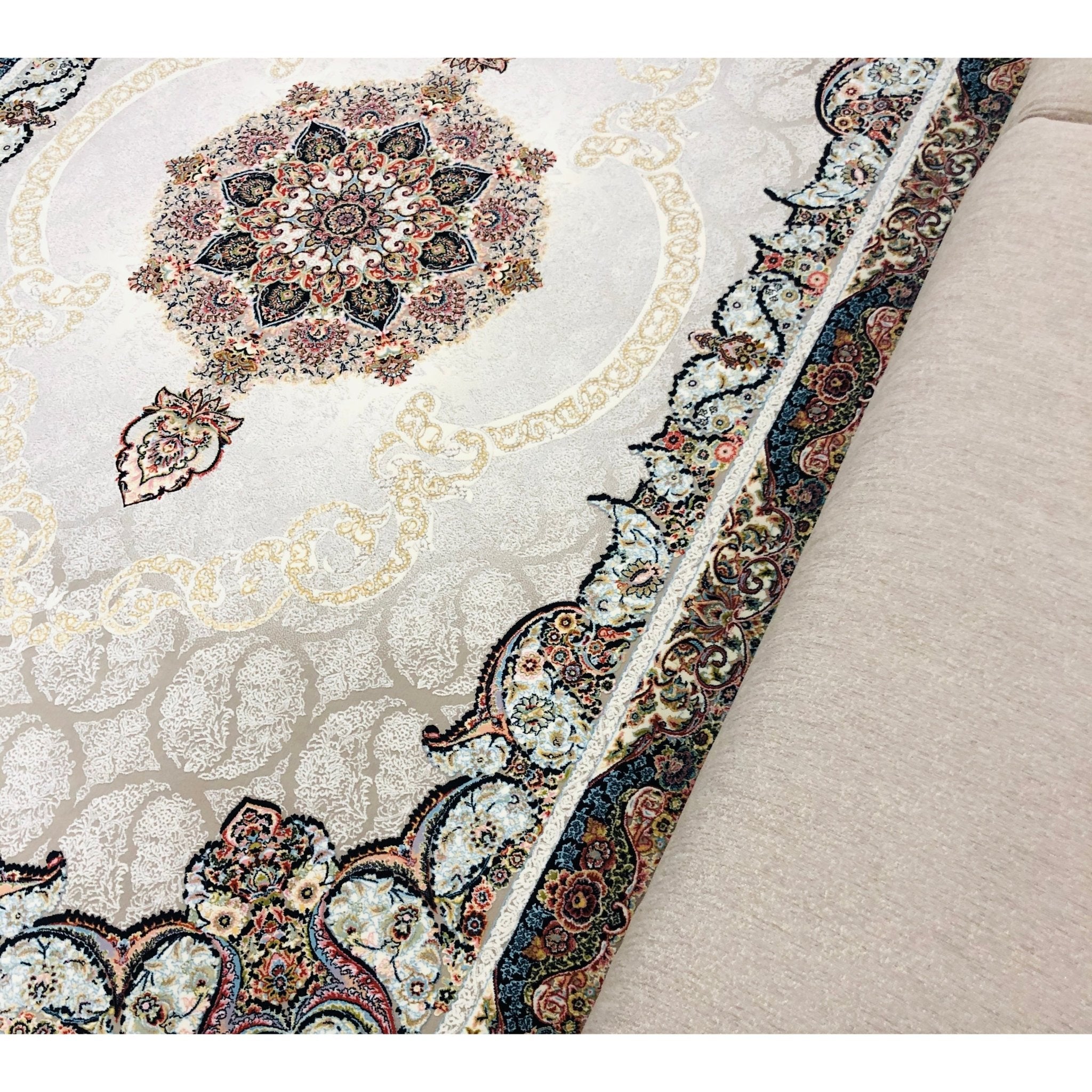 Zartosht 4920 Grey Persian Traditional Rug - Quality Rugs and Furniture