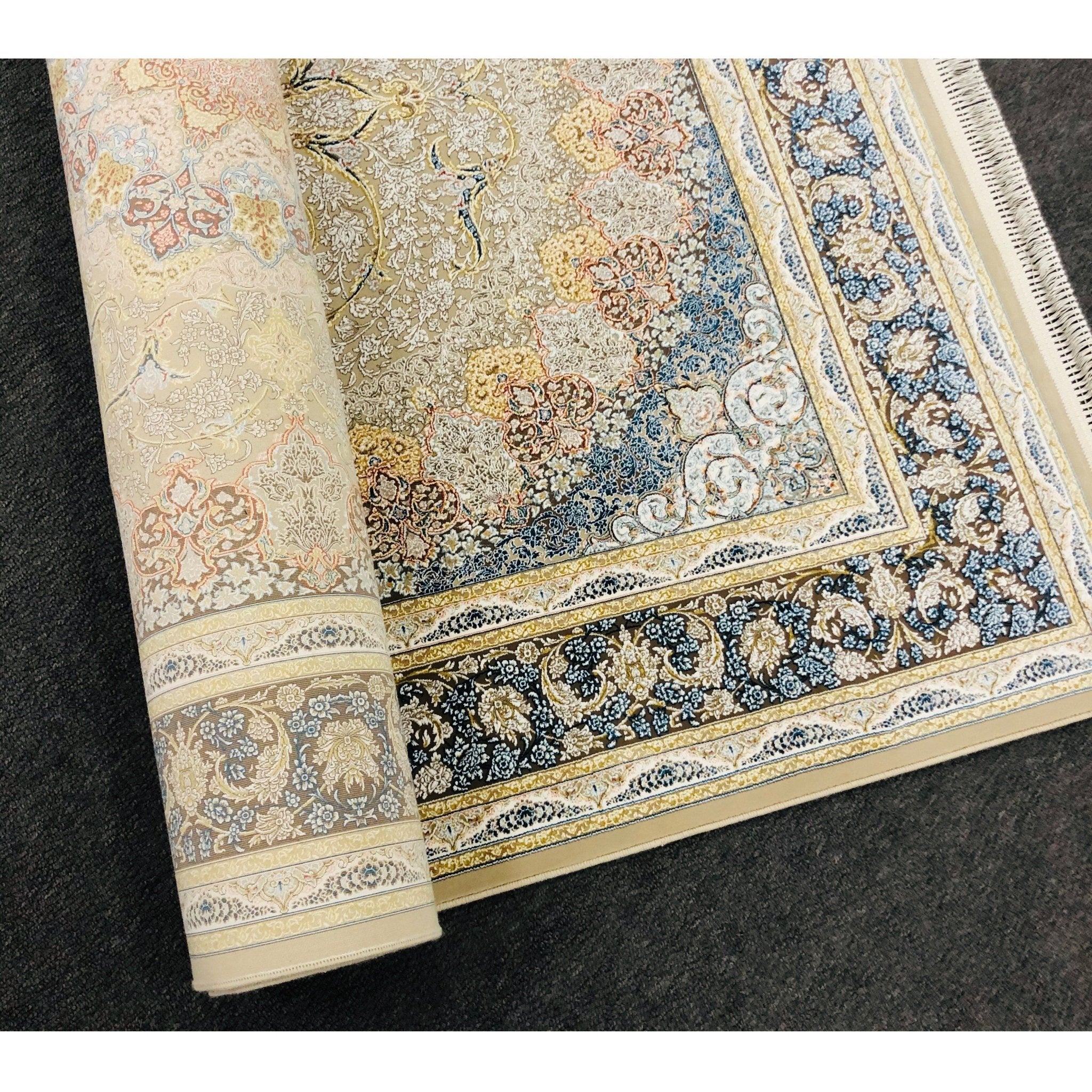 Zartosht 5252 Beige Persian Traditional Rug - Quality Rugs and Furniture