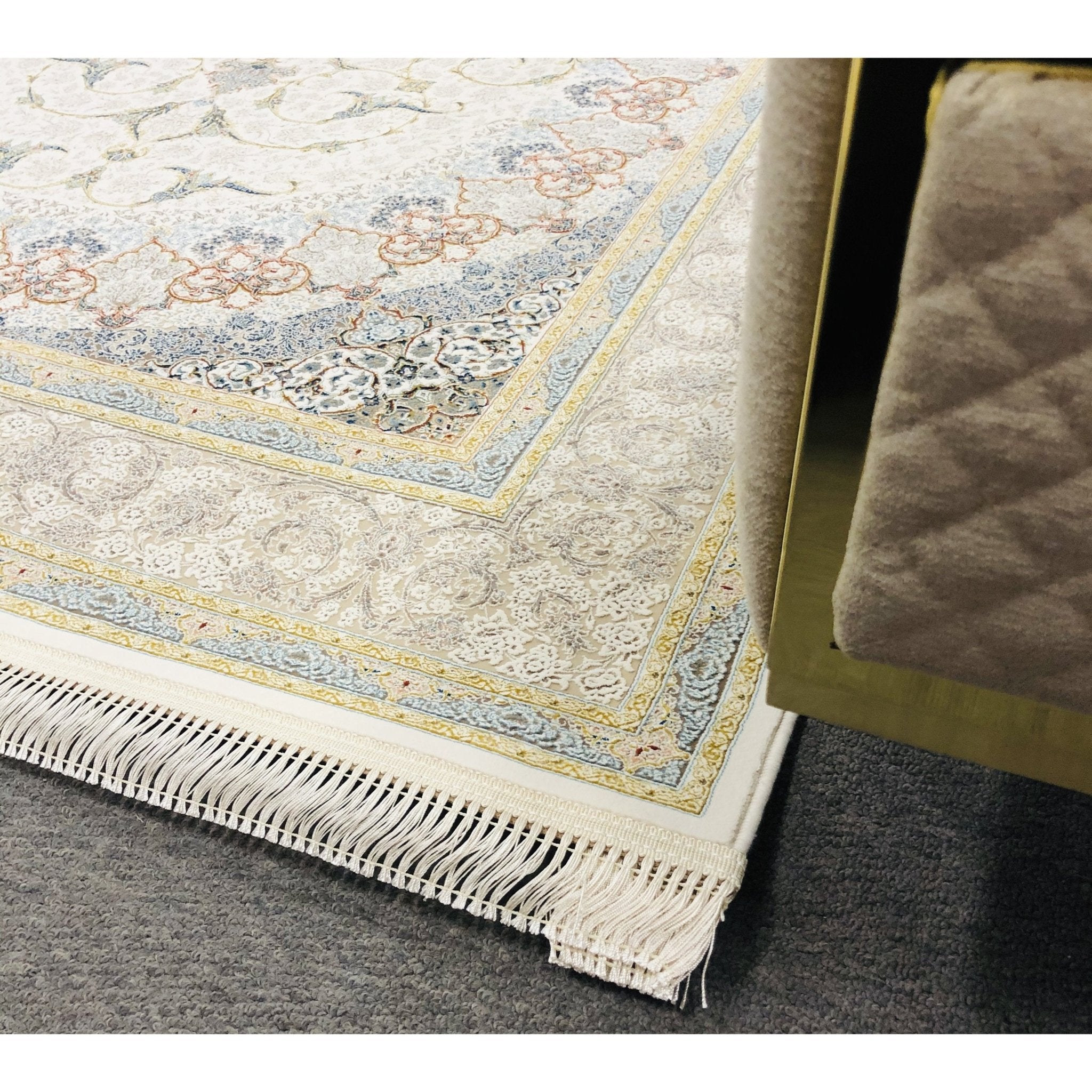 Zartosht 5252 Cream Persian Traditional Rug - Quality Rugs and Furniture